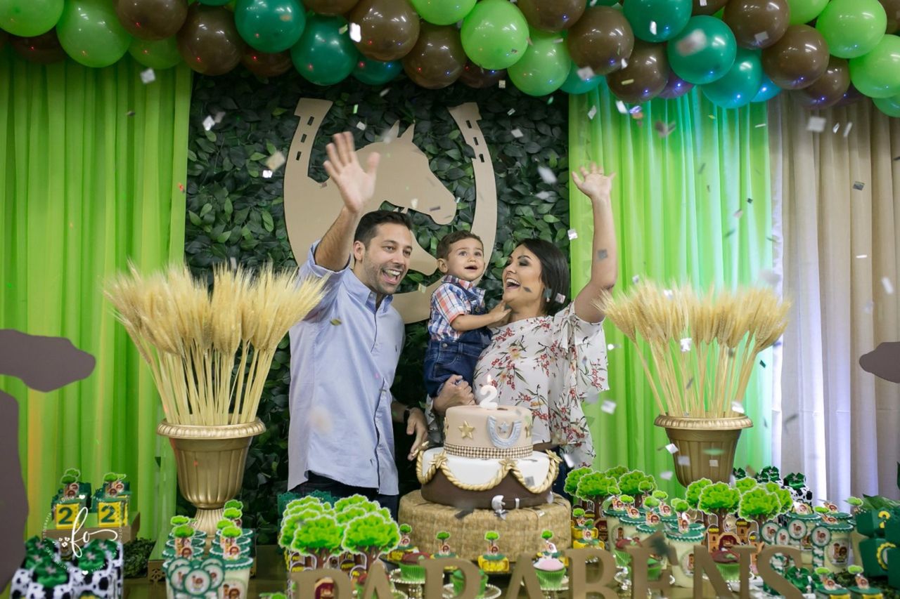 Vamos falar sobre festas de 1 ano? Vamos falar sobre festas de 1 ano?